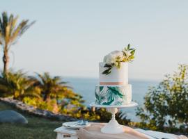 InterContinental Dominica Cabrits Resort & Spa by IHG，位于Portsmouth的酒店