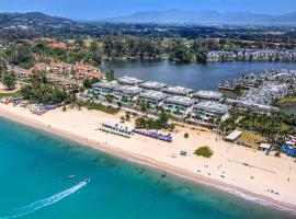 Beachfront Residences - Stunning Sea and Lake View，位于邦涛海滩的高尔夫酒店