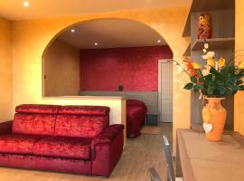 B&B La fontana nelle Langhe，位于Rodello的酒店