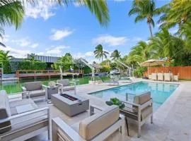 Gorgeous Waterfront Villa in Miami Beach