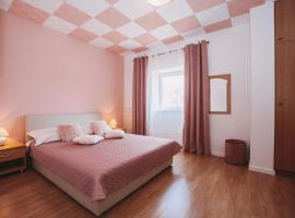 Rooms Emilija，位于博扎瓦的海滩短租房