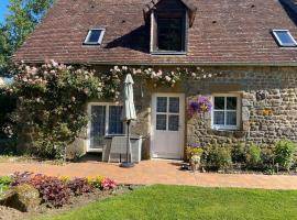Concombre Cottage，位于Le Grais的酒店