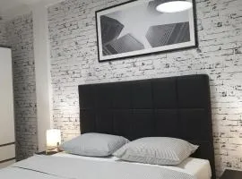 Mac Aviator City Center Two Double Bed Apartment