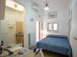 Casetta Alessandro，位于陶尔米纳的酒店