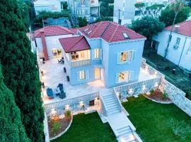 Spacious Villa with Private Pool in Dubrovnik