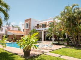 Departamento con alberca privada，位于切图马尔的酒店