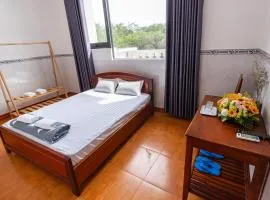 Hoa Cúc Phương Hotel Dĩ An - Bình Dương