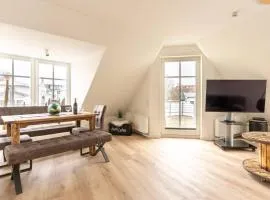 Fewo-9-Kuestenliebe-Villa-Vogelsang-Binz-3-Raum-Balkon-Sauna-Parkplatz-Strandnah