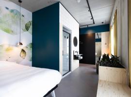 the urban hotel Moloko - rooms only - unmanned - digital key by email，位于恩斯赫德的酒店