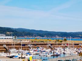 Viveiro Centro con Vistas，位于比韦罗的酒店
