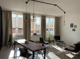 Very cozy apartment, located in the heart of Herentals，位于赫伦塔尔斯的酒店