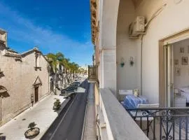 Casa della Sabina by BarbarHouse