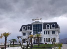 Imperador Palace Hotel，位于Peshkopi的酒店