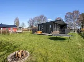 5 Bedroom Cozy Home In Haderslev