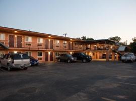 Bostonian Inn，位于New Boston的酒店