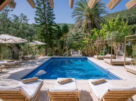 Valley Club Ibiza - Boutique Agroturismo，位于圣胡安包蒂斯塔的乡村别墅