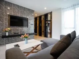 Luxury 1BR Condo Viva Patong D502