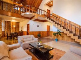 Tripli Hotels Conifer Wood Cottage，位于马拉里的酒店