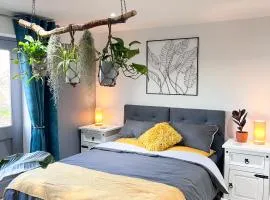 Aplanty Studio in the Orchard