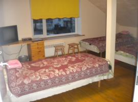 马迪瑟旅馆，位于Jõgeva的酒店