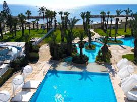 Sandy Beach Hotel & Spa - ex Sentido，位于拉纳卡的酒店