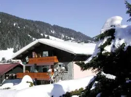 CHALET HOLIDAY