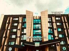 Mandachi Hotel & SPA，位于苏恰瓦Suceava International Airport - SCV附近的酒店