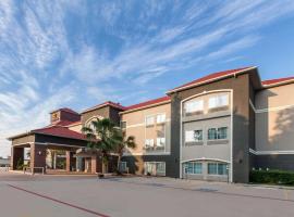 La Quinta by Wyndham Houston New Caney，位于New Caney的酒店