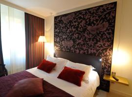 Hotel La Chaumiere，位于多勒多勒汝拉机场 - DLE附近的酒店