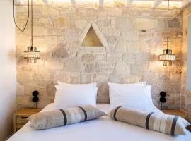 The Windmill Villa - 50m from the Sea