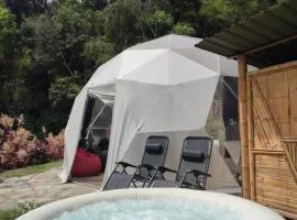 Colibamboo Domo Glamping