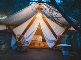 Kabaceira Glamping，位于Atalaia的酒店