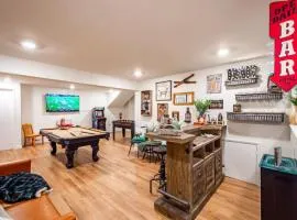 Red Rock Falls Cabin, 8 miles from Yosemite South Gate, with trailhead, Game Room and HotTub