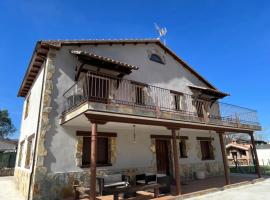 Casa Rural El Pinaron，位于纳瓦伦加的酒店