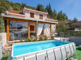 Stunning Home In Mliniste With Wifi
