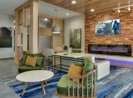 Fairfield Inn and Suites by Marriott Houston Brookhollow