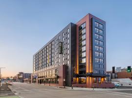 SpringHill Suites St. Paul Downtown，位于St. Paul Downtown (Holman Field) - STP附近的酒店