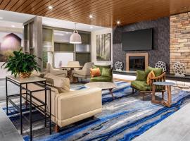 Fairfield Inn & Suites by Marriott Queensbury Glens Falls/Lake George，位于昆斯伯里的酒店