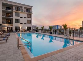 Courtyard by Marriott Clearwater Beach，位于克利尔沃特的万豪酒店