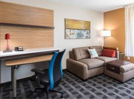 Towneplace Suites By Marriott Austin North/Lakeline，位于斯德伯克的酒店
