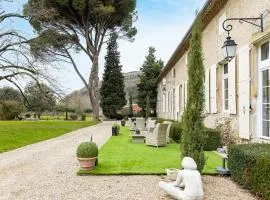 La Chapelle aux Acacias