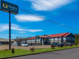 Quality Inn Fort Payne I-59 exit 222，位于佩恩堡的酒店