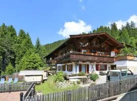 Chalet in Hochfügen near Ski Slopes