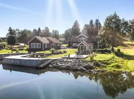 Nice Home In Åstön With House Sea View