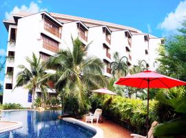 东方热带海滩VIP度假酒店，位于班佩的家庭/亲子酒店