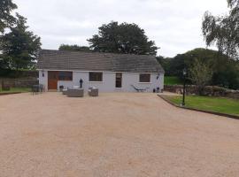 St Patrick's Cottage，位于Saul的酒店