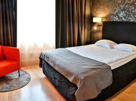 Hotel Amadeus by First