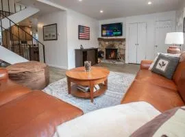 Modern 3BD -Walk to Lake & Beach