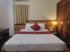 Regal Hotel，位于普莱瑟维尔的酒店