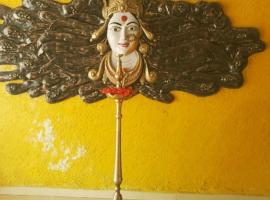 kumars amantran lodging，位于Gandeva的酒店